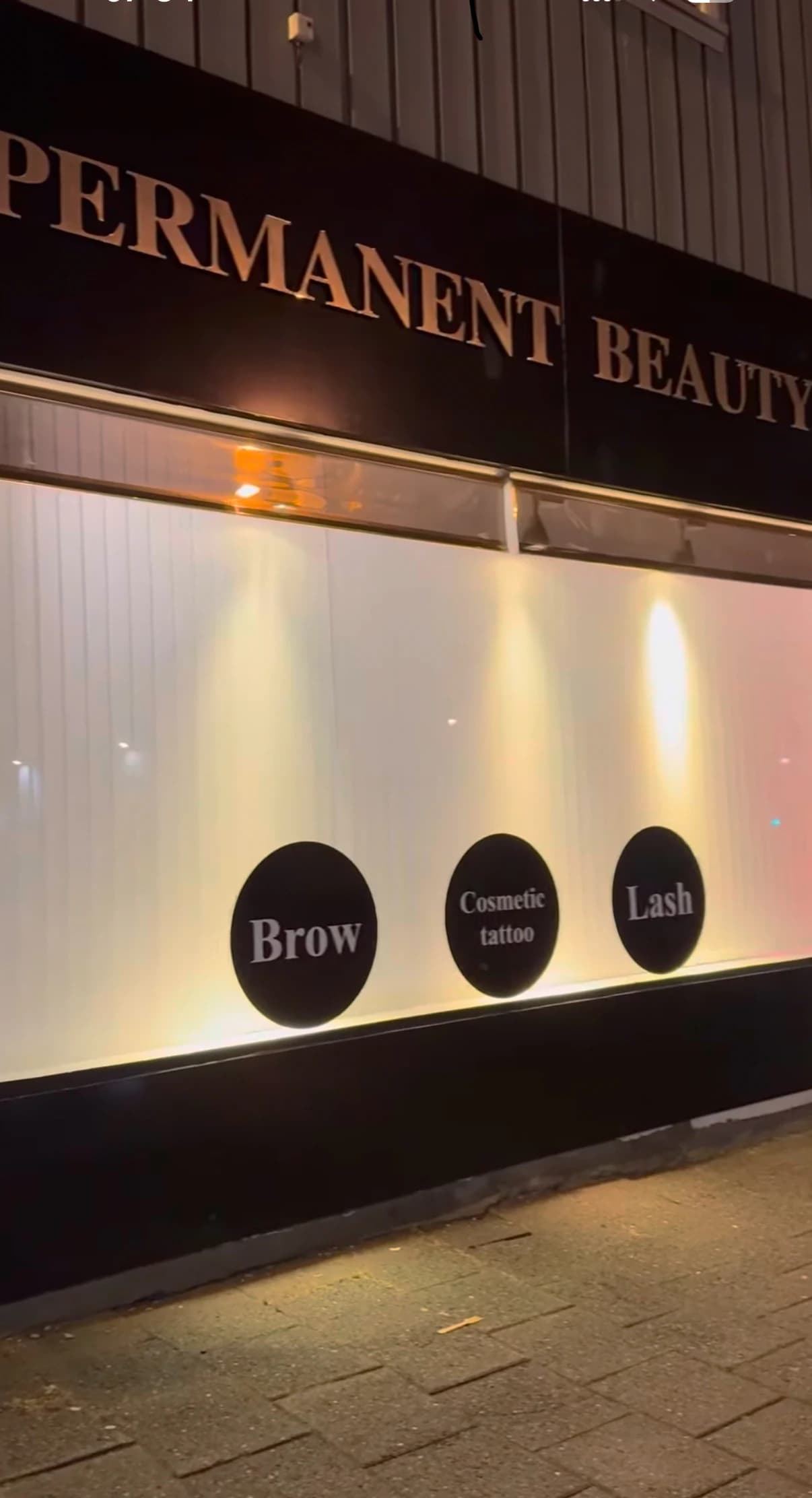 Fasaden til Permanent Beauty i Prinsens gate 34